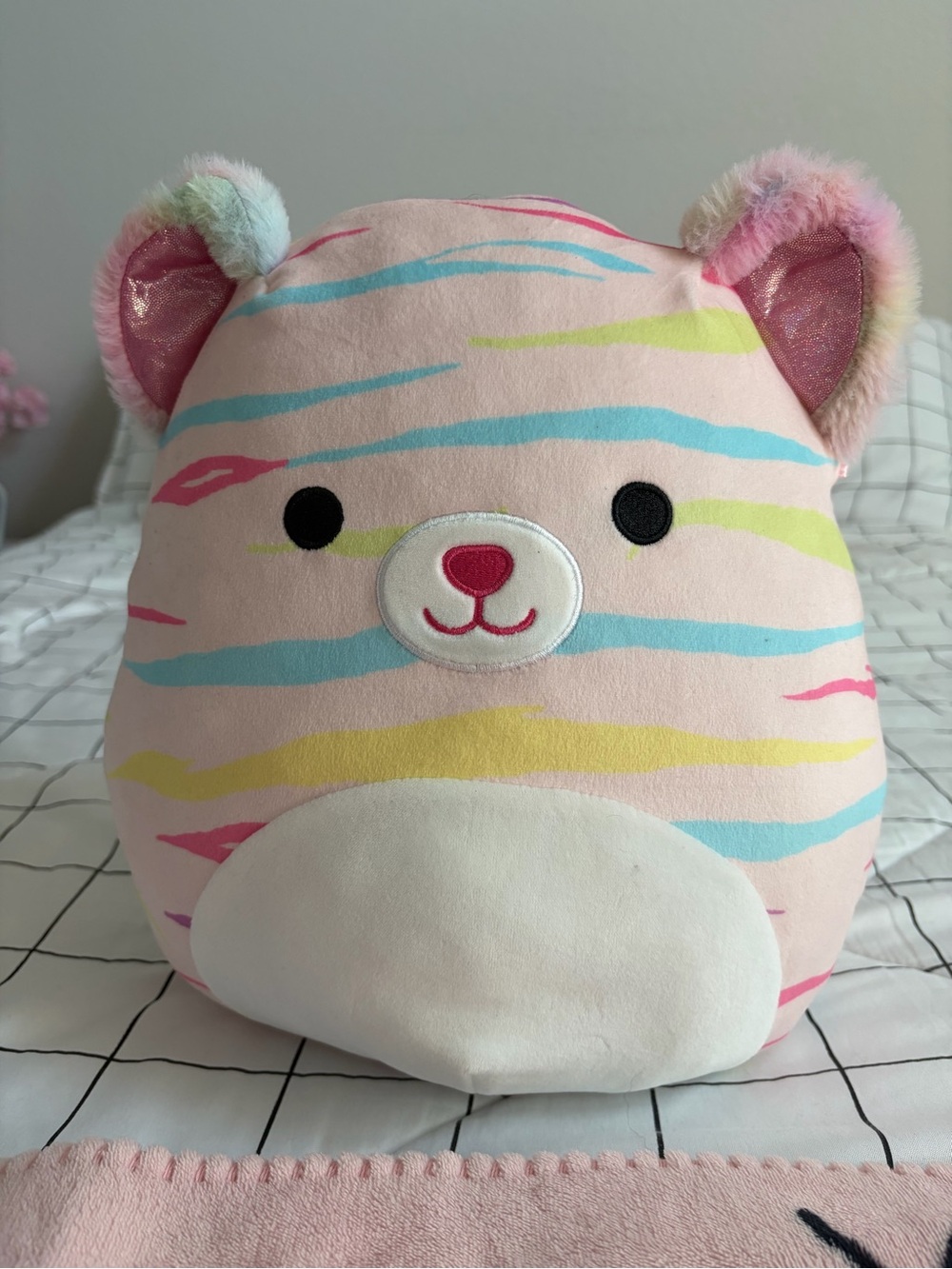 Atoosa the rainbow striped cat Squishmallow - Pink